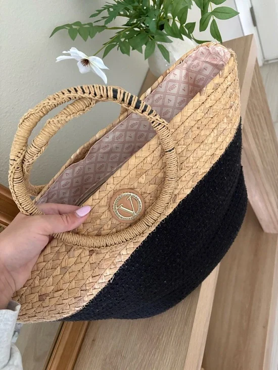 Vera Straw Tote Bag with Black Base and Round Handles - Picture 2 of 8